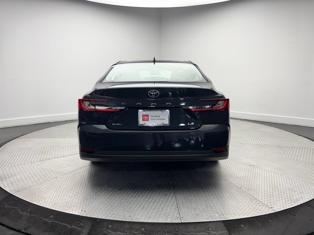 Used 2025 Toyota Camry LE FWD image 36