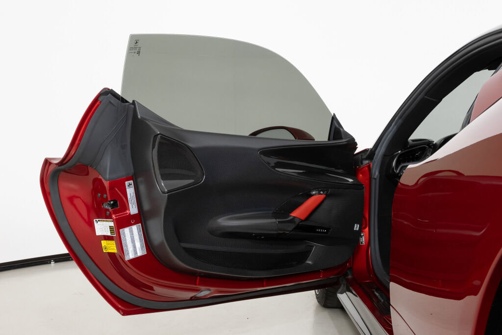 Used 2021 Ferrari SF90 Stradale image 29