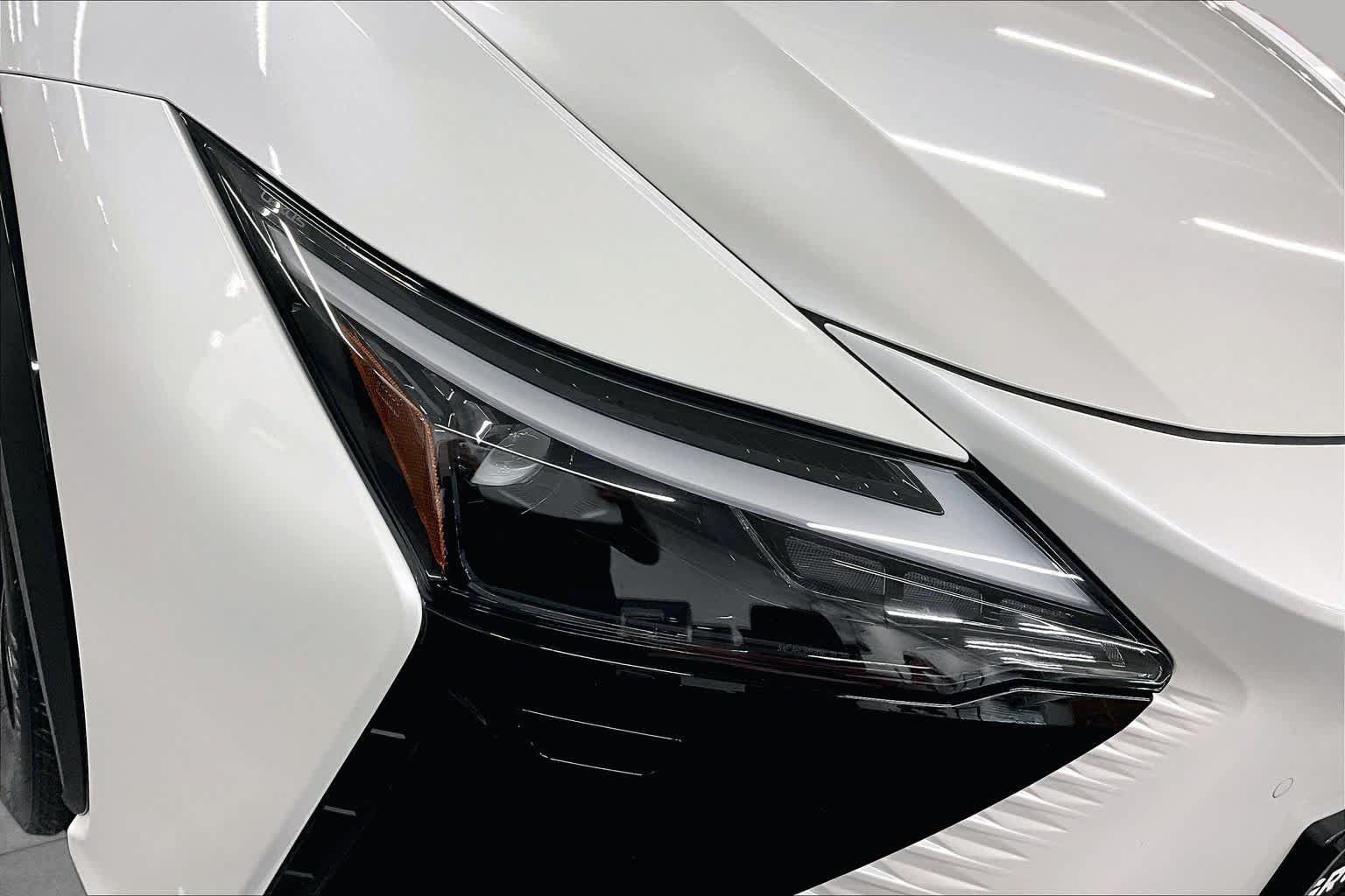 Used 2026 Lexus RZ 350e 2WD image 27