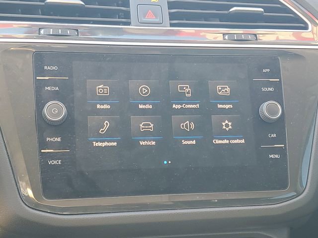 Used 2019 Volkswagen Tiguan SE image 21