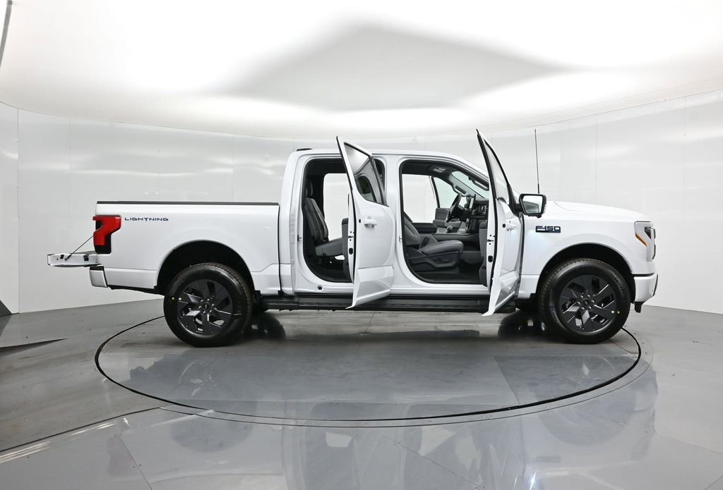 New 2025 Ford F150 Lightning Flash image 4