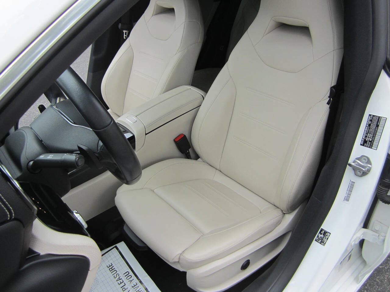 Used 2020 Mercedes-Benz CLA 250 image 25