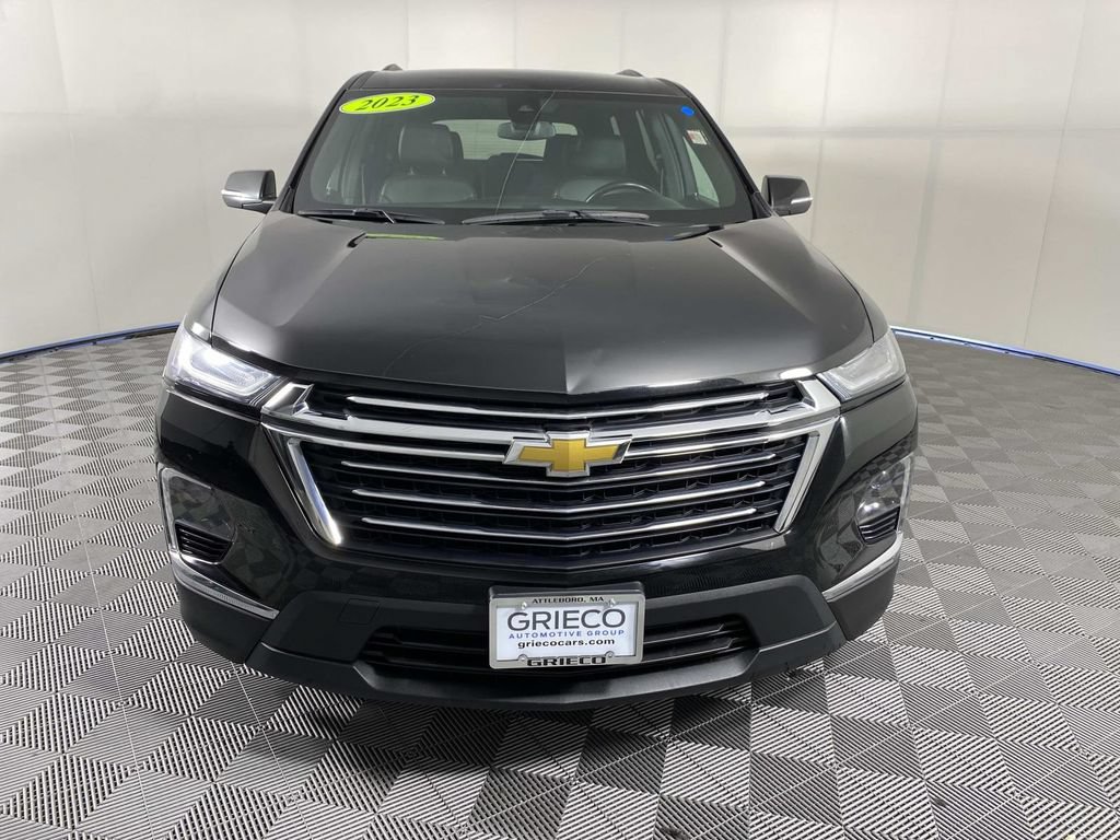 Used 2023 Chevrolet Traverse LT w/ LPO, Floor Liner Package AWD/4WD image 3