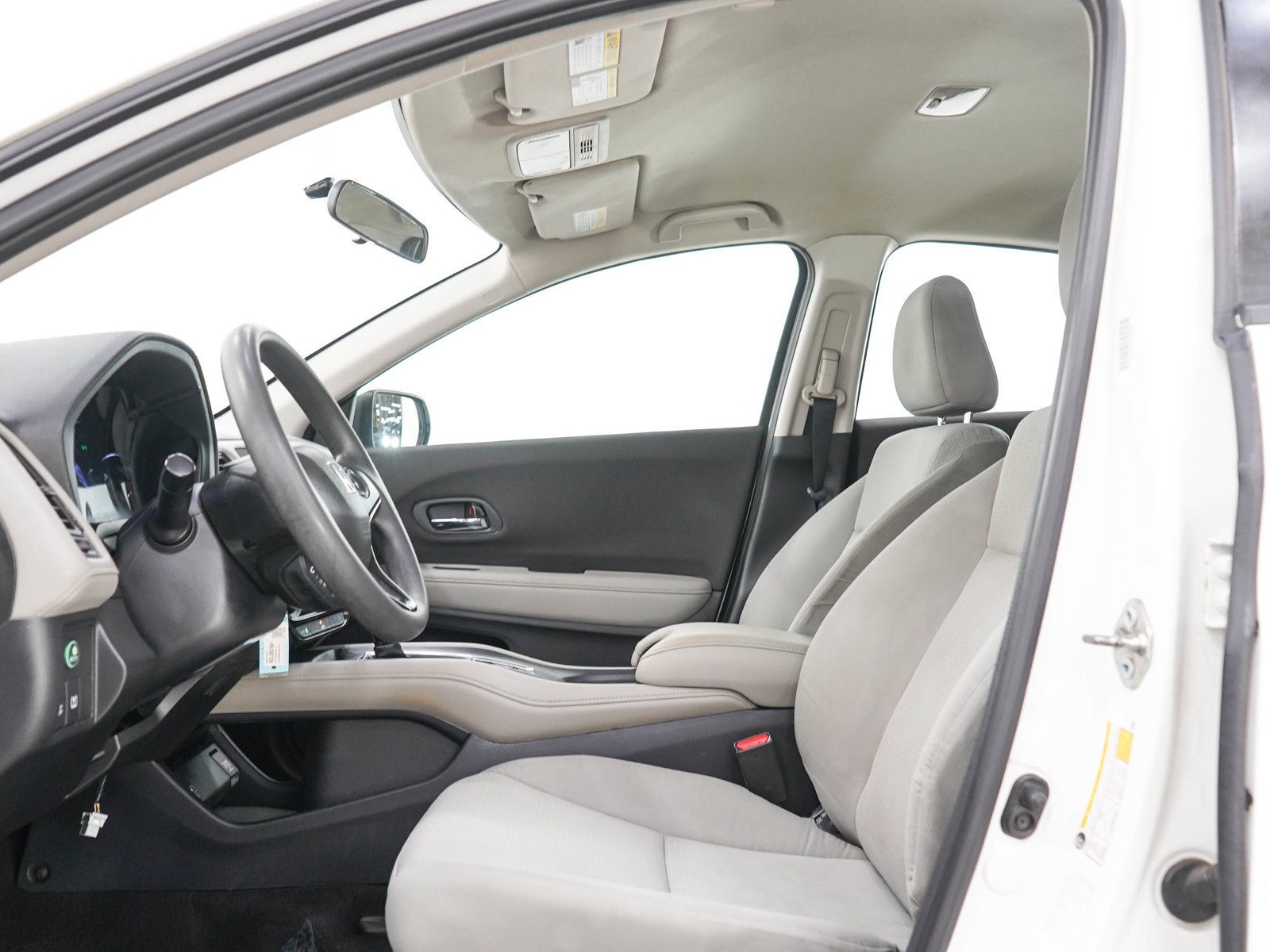 Used 2020 Honda HR-V LX image 21