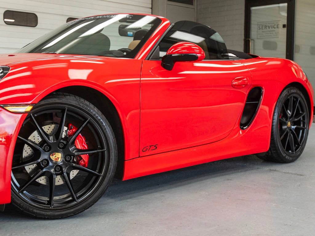 Used 2016 Porsche Boxster GTS image 13