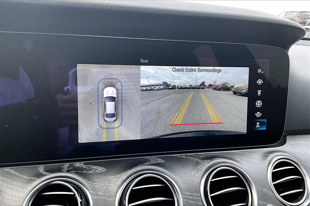 Used 2021 Mercedes-Benz E 350 4MATIC Sedan image 19