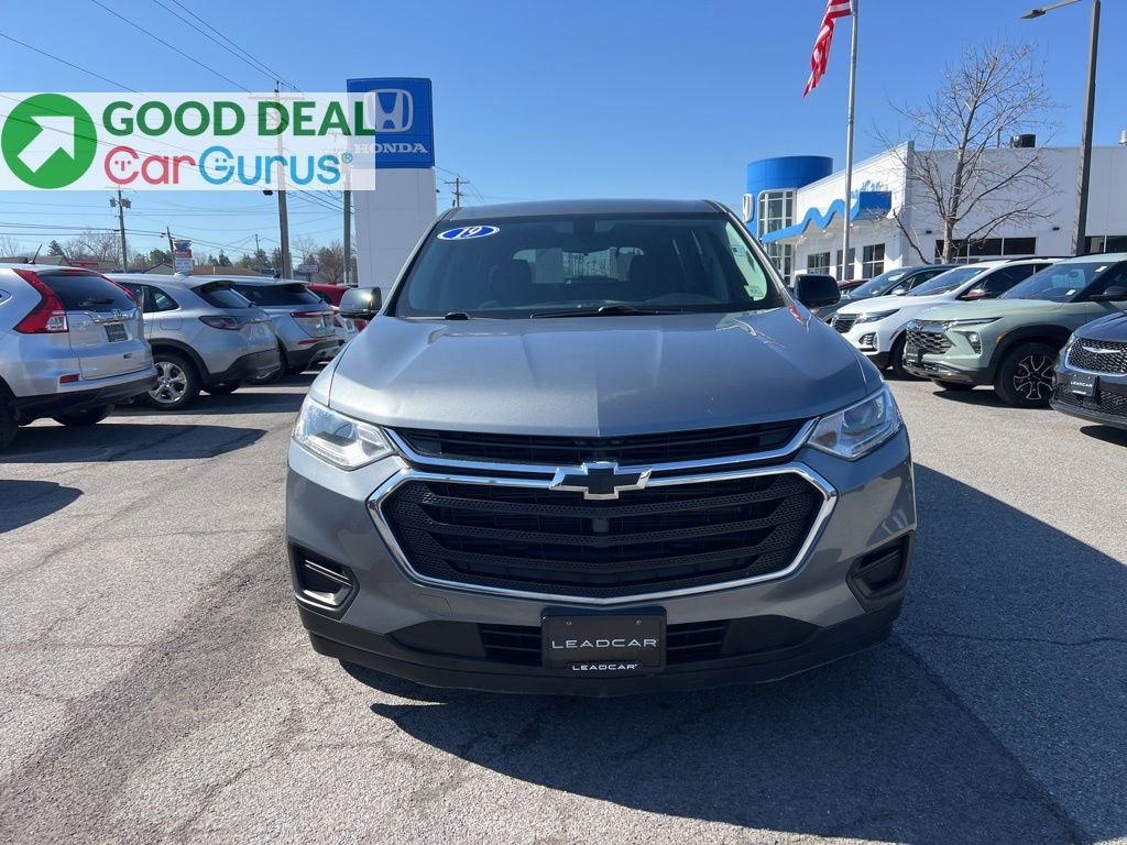 Used 2019 Chevrolet Traverse LS w/ LPO, Floor Liner Package AWD/4WD image 8
