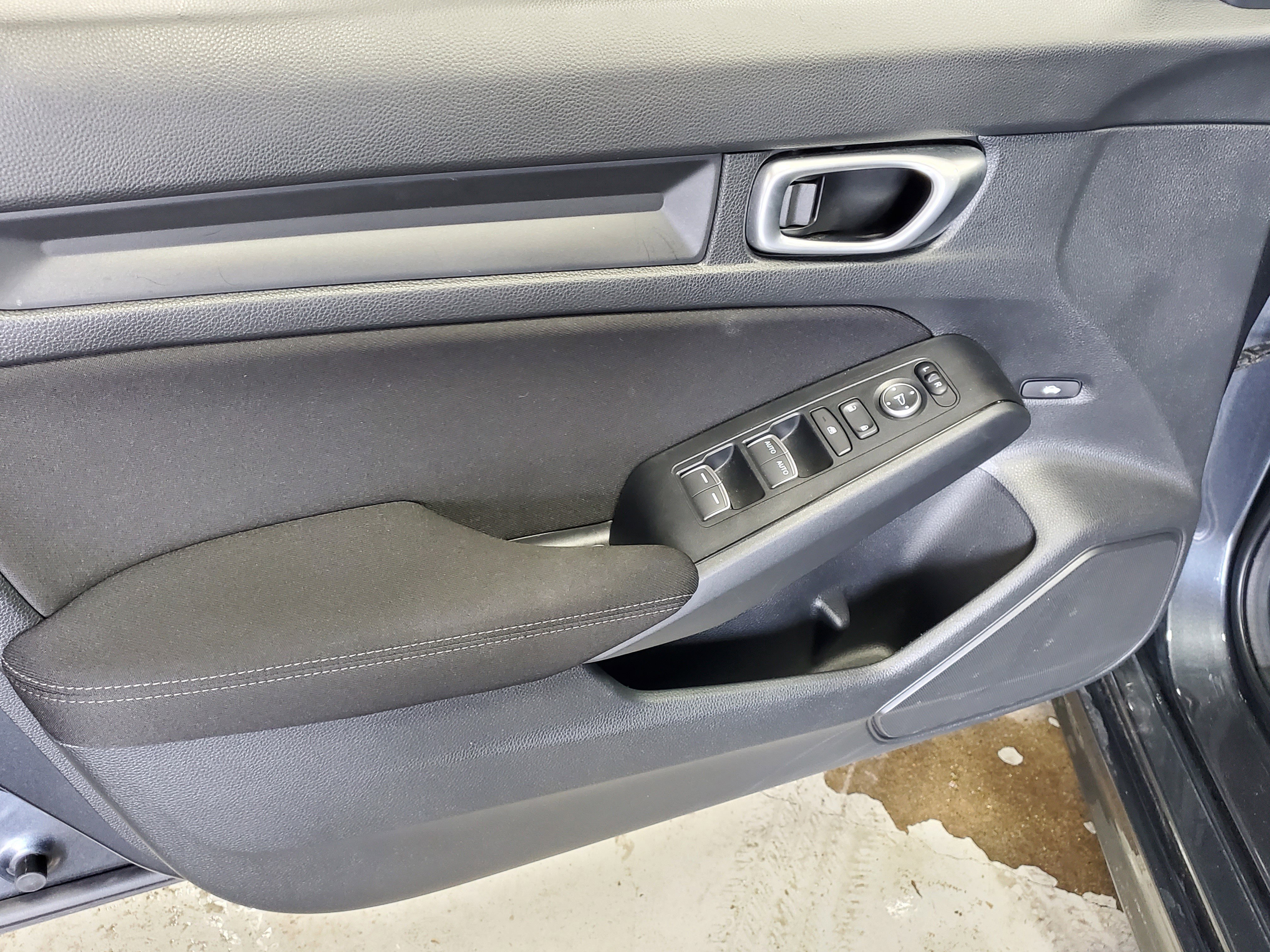 Certified 2024 Honda Civic LX image 19