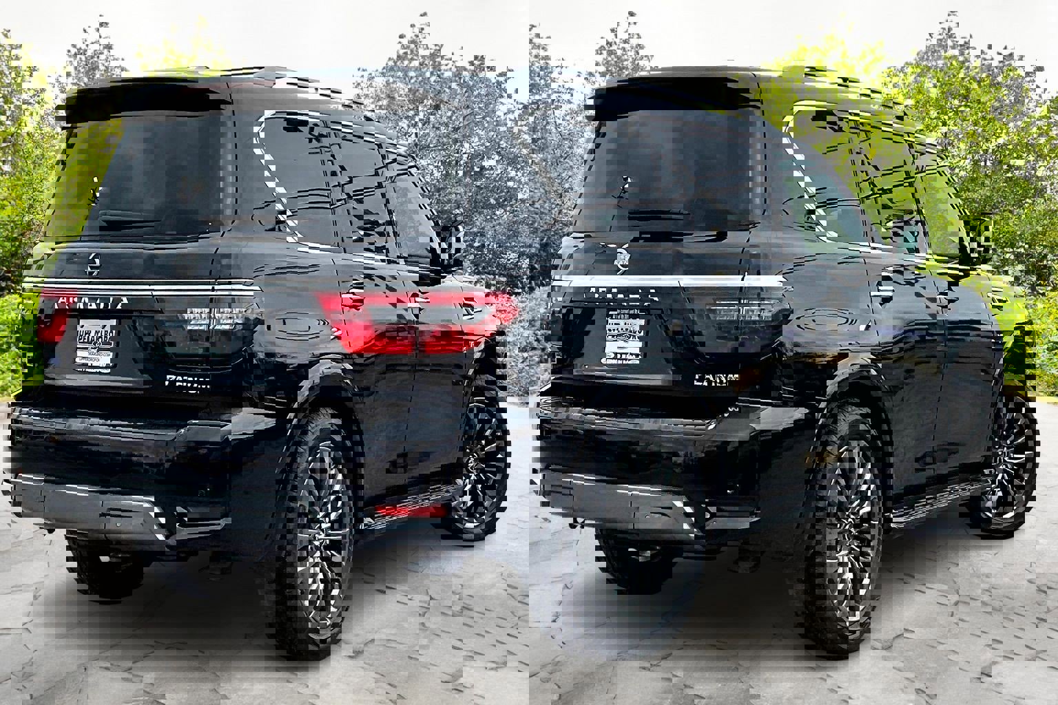 Used 2021 Nissan Armada Platinum w/ Captain's Chairs Package image 13