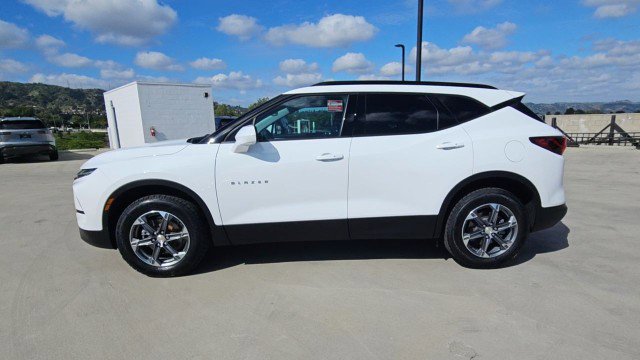 Used 2023 Chevrolet Blazer LT w/ Convenience Package FWD image 5