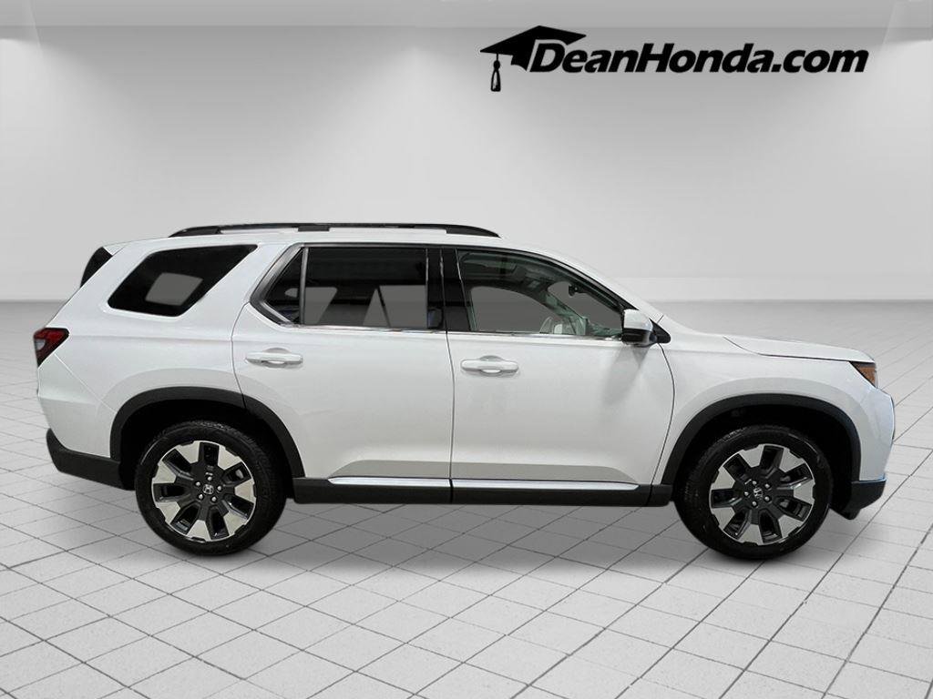 New 2026 Honda Pilot Touring image 8