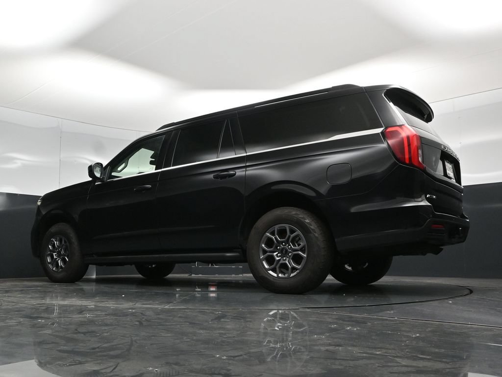 Used 2025 Ford Expedition Max Active AWD/4WD image 52