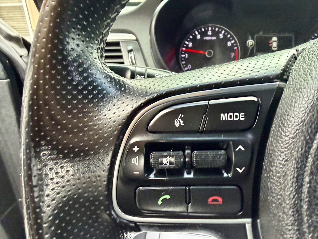Used 2016 Kia Optima SX FWD image 22