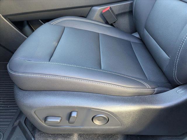 New 2026 Chevrolet Traverse LT w/ Sun and Wheel Package image 4