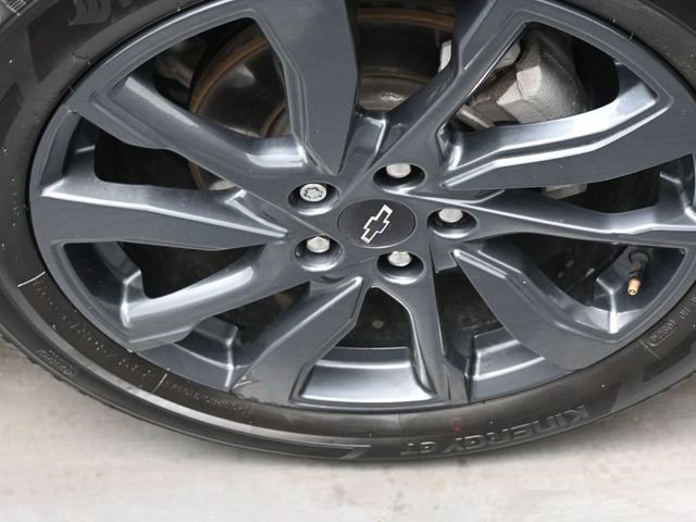 Used 2023 Chevrolet Equinox RS w/ RS Leather Package image 29