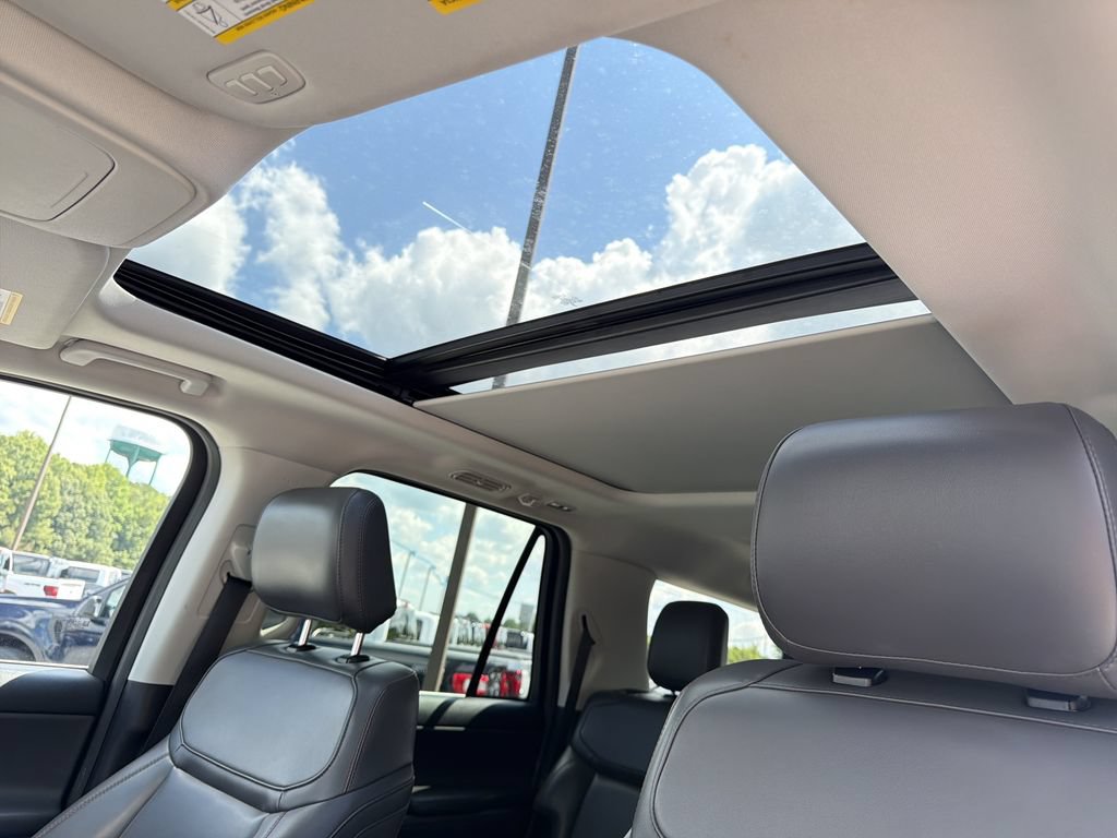 Used 2025 Ford Expedition Max Active AWD/4WD image 32