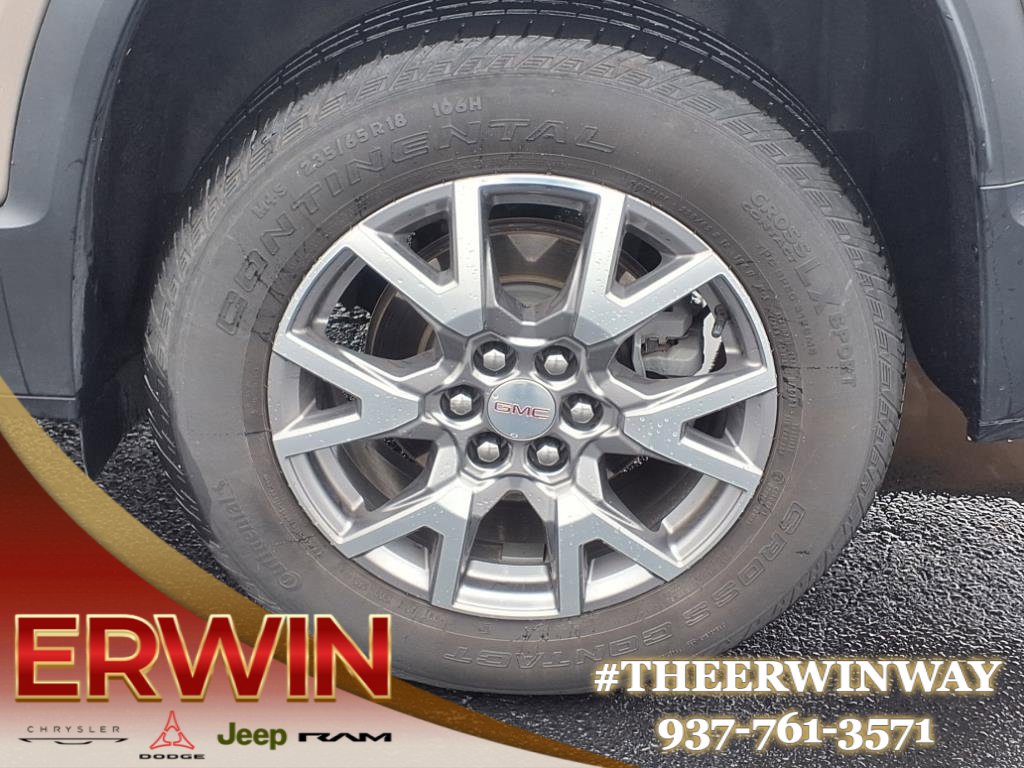 Used 2022 GMC Acadia SLT w/ Technology Package image 10