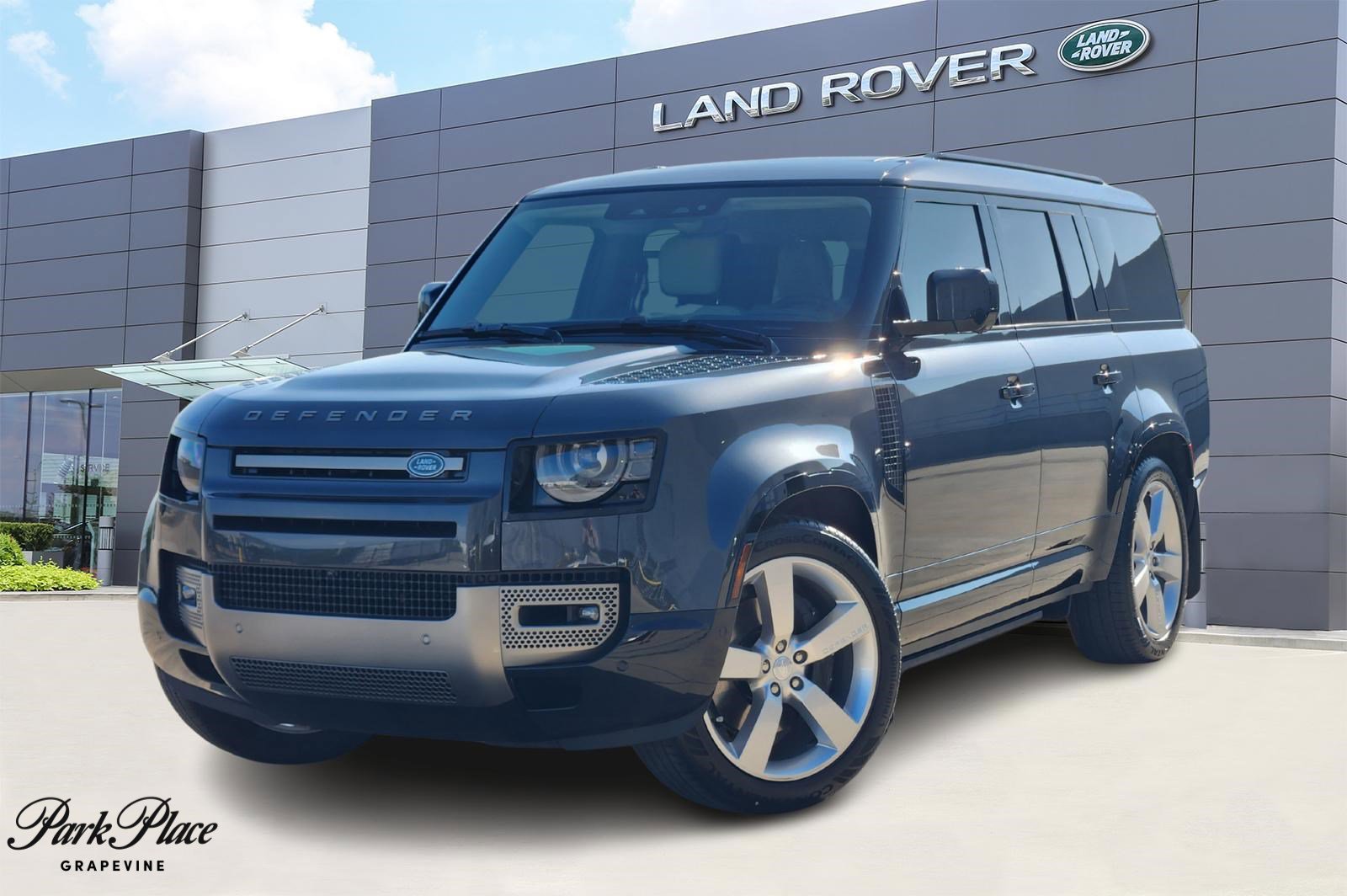 New 2025 Land Rover Defender 130 X-Dynamic SE