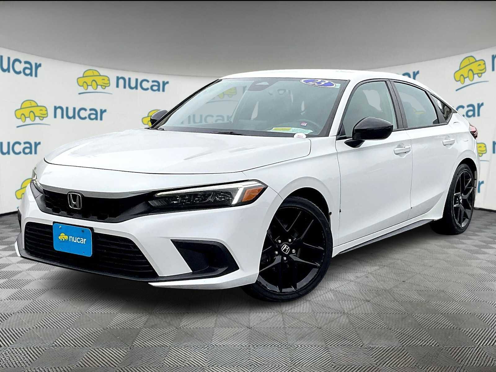 Used 2023 Honda Civic Sport image 3