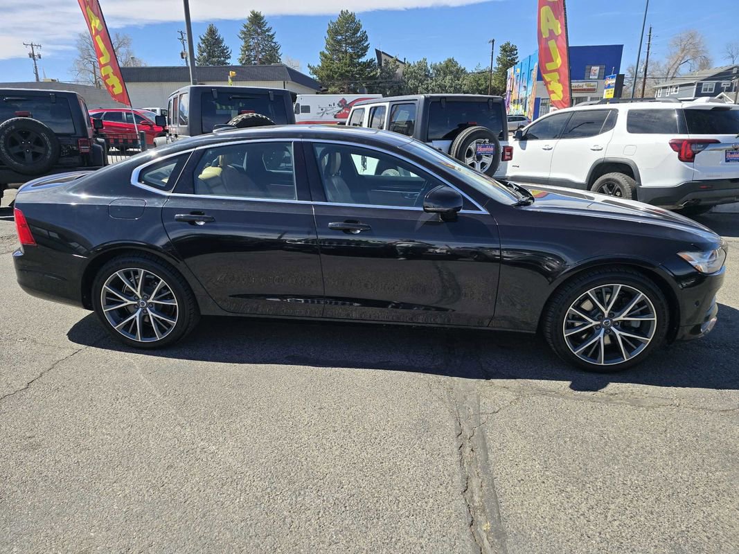 Used 2017 Volvo S90 T6 Momentum w/ Vision Package AWD/4WD image 13