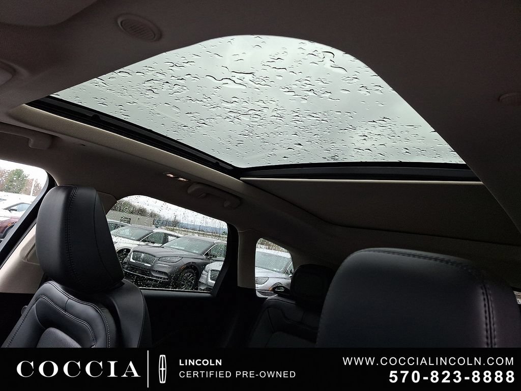 Certified 2024 Lincoln Corsair Grand Touring AWD/4WD image 14