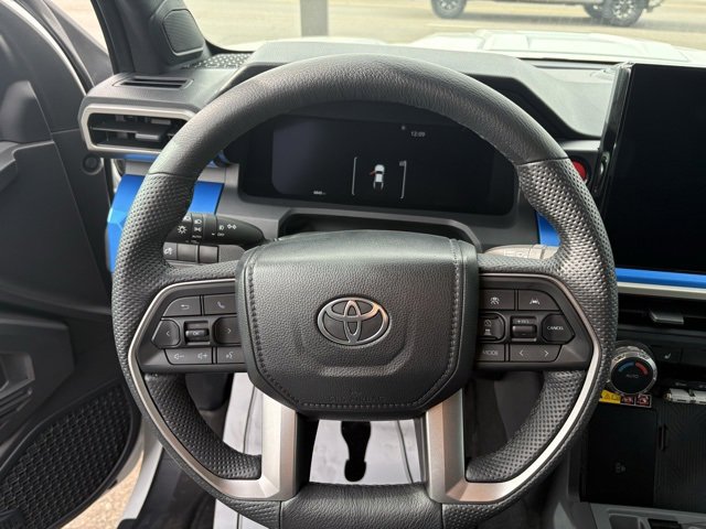 Used 2024 Toyota Tacoma TRD Sport w/ TRD Sport Upgrade Package image 32