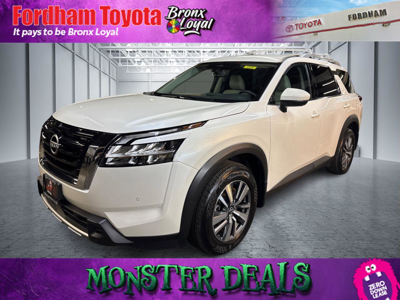 Used 2024 Nissan Pathfinder SL