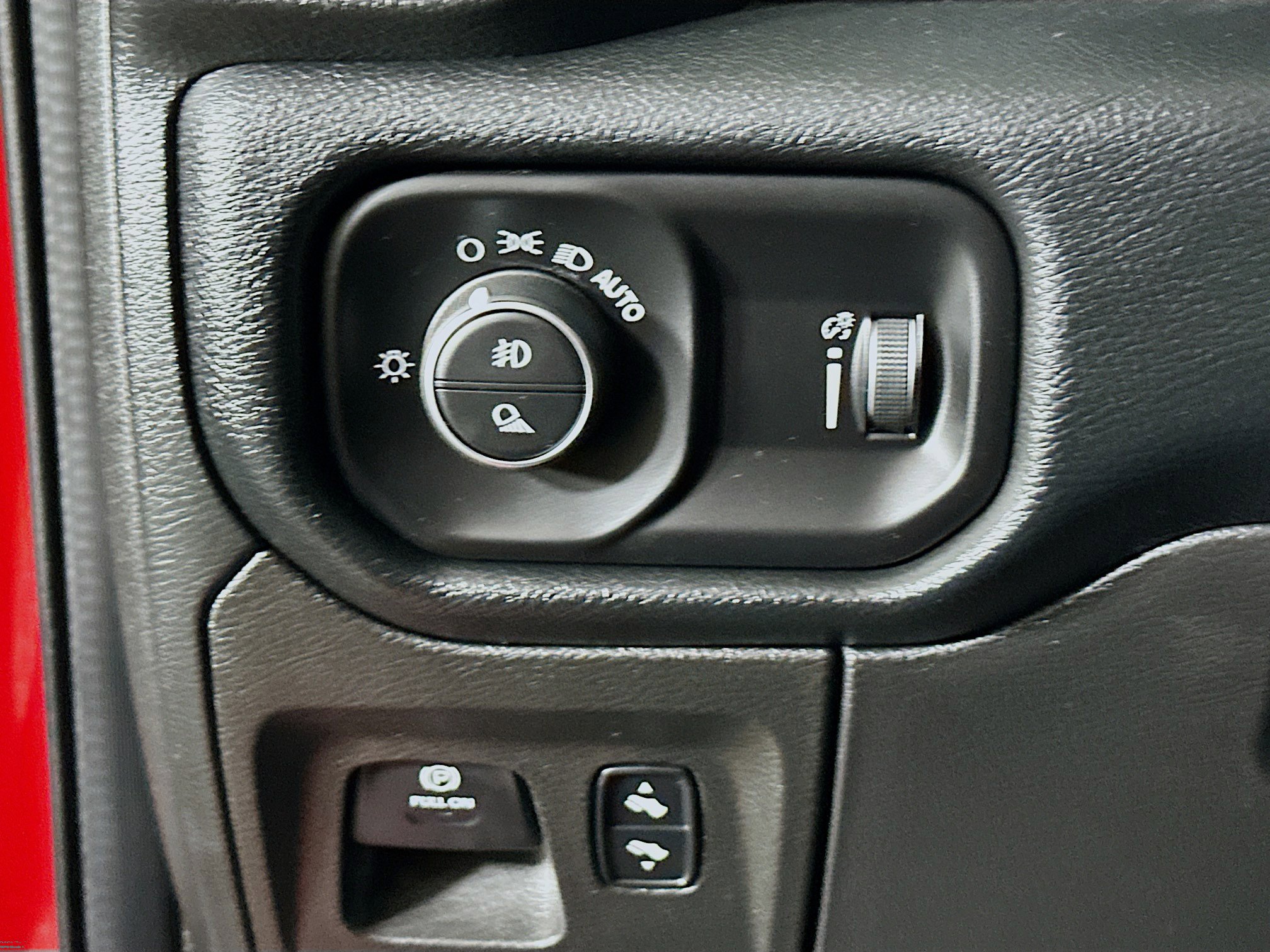 Used 2020 RAM 1500 Big Horn AWD/4WD image 16
