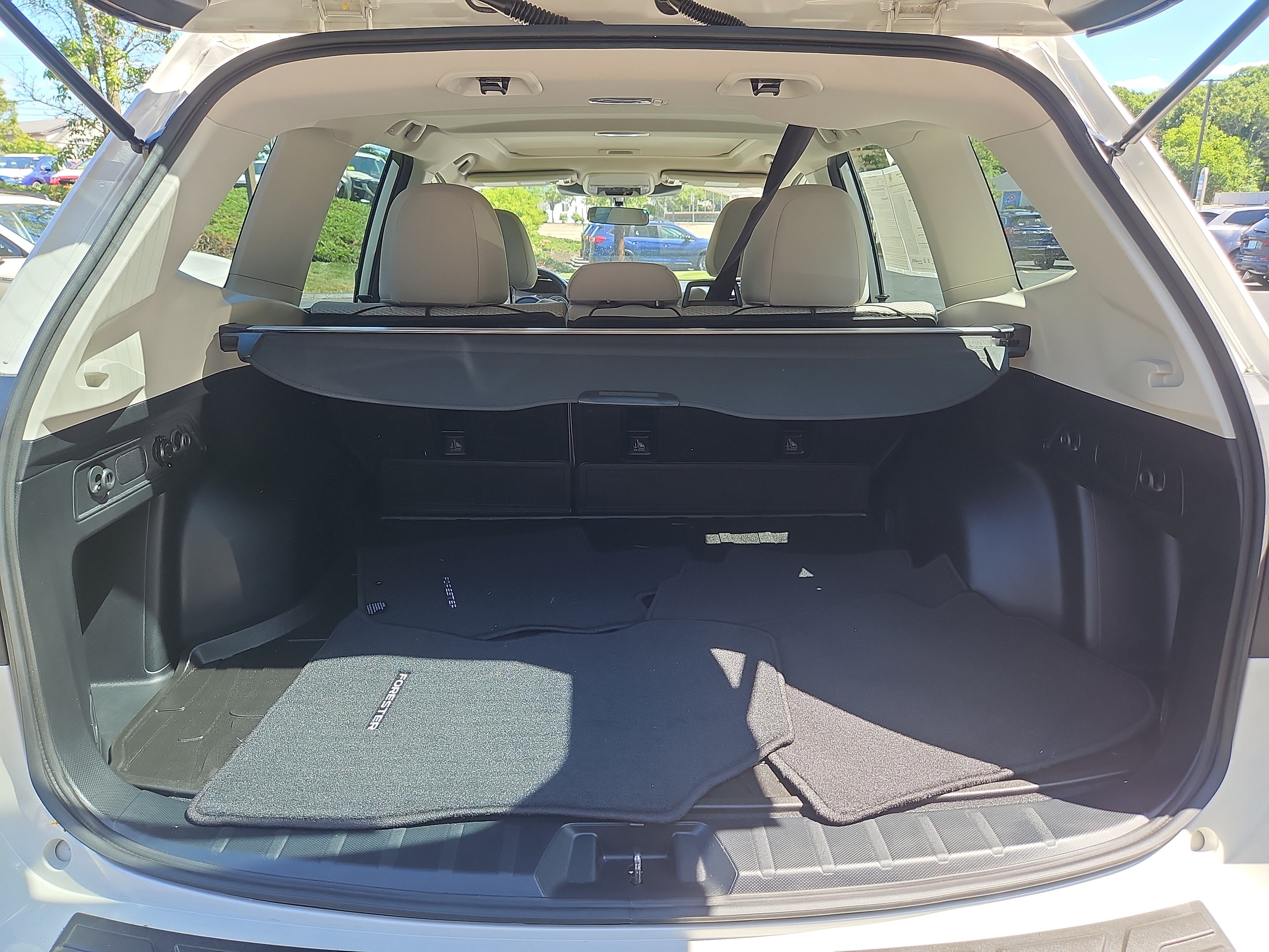 Certified 2023 Subaru Forester Premium AWD/4WD image 31