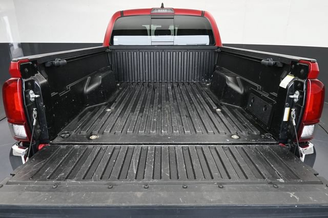 Used 2023 Toyota Tacoma SR5 RWD image 29