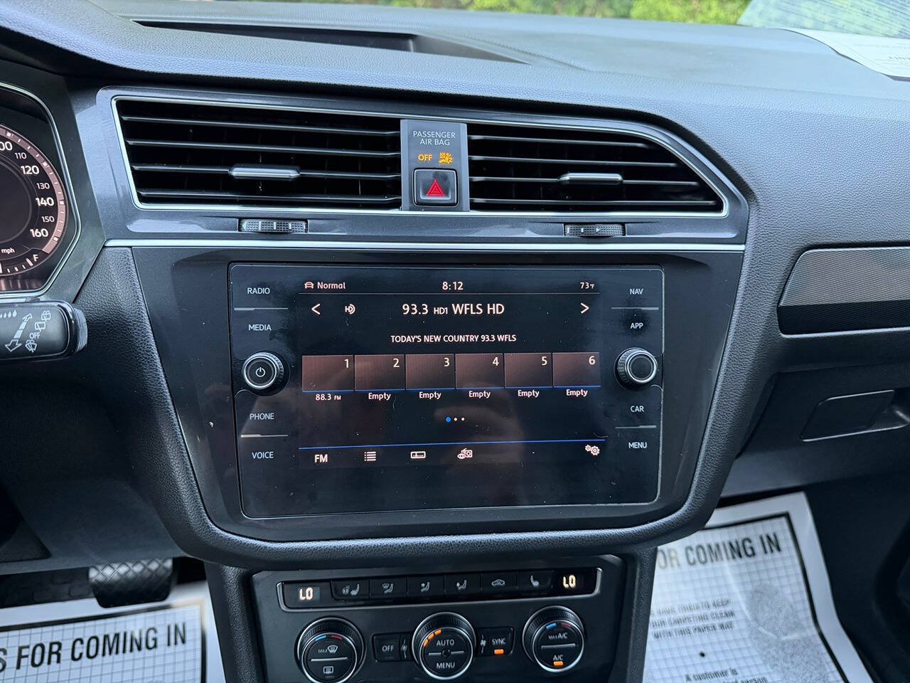 Used 2019 Volkswagen Tiguan SEL Premium AWD/4WD image 18