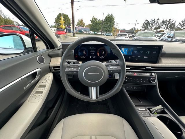 Used 2025 Hyundai Sonata SEL image 14