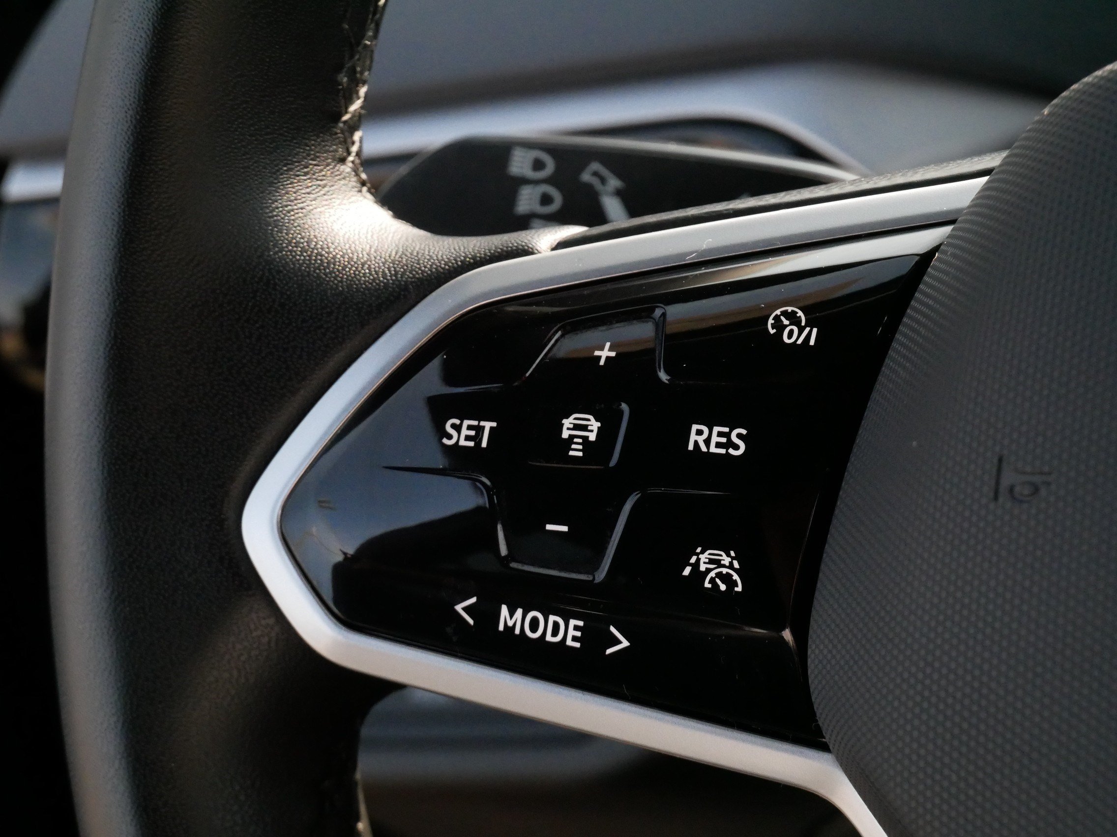 Certified 2023 Volkswagen ID.4 Pro S AWD/4WD image 25