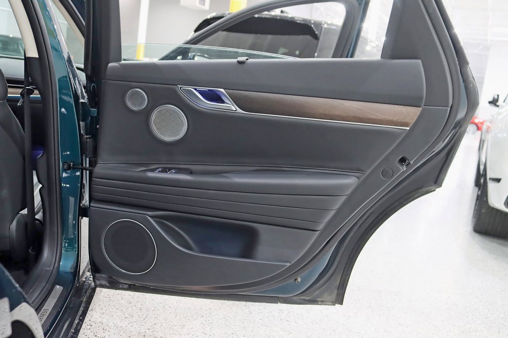 Used 2023 Genesis G80 image 38