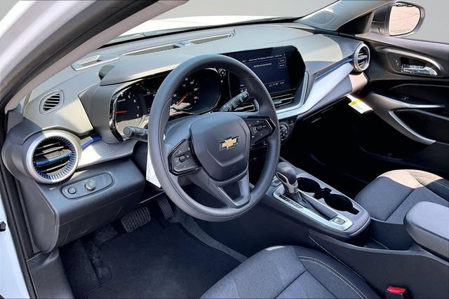 New 2026 Chevrolet Trax LS FWD image 7