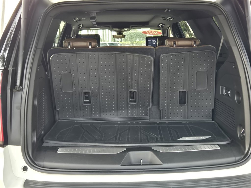 Used 2021 Chevrolet Tahoe High Country image 9