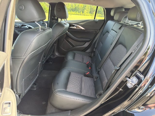 Used 2018 INFINITI QX30 AWD image 22