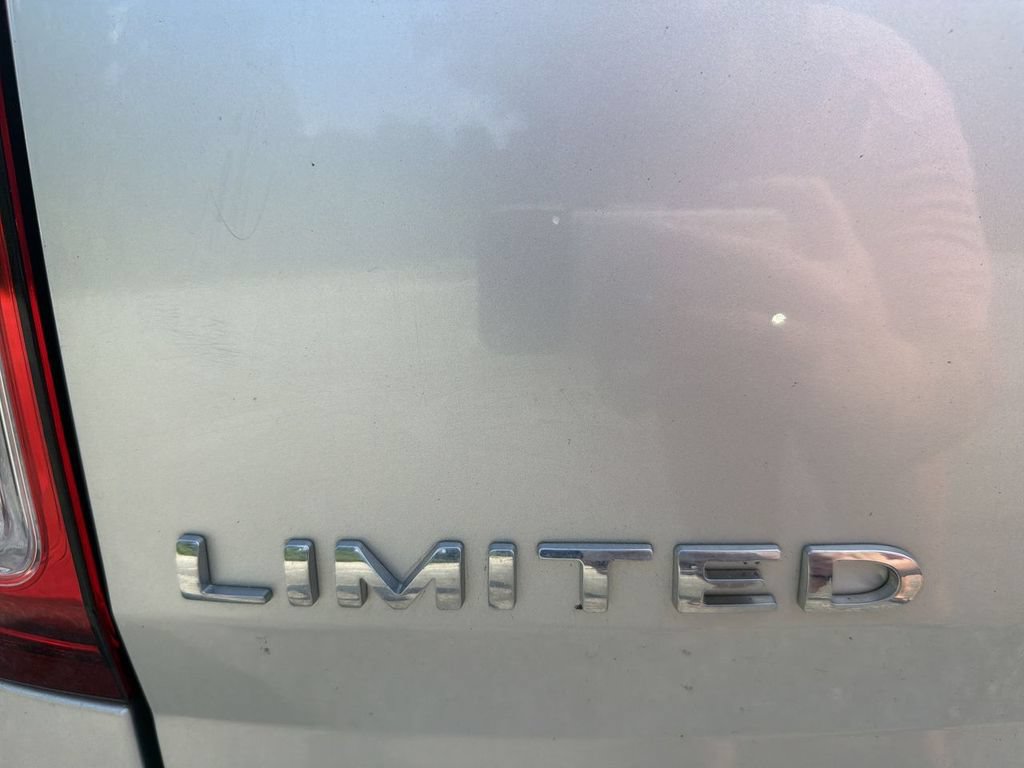 Used 2015 Ford Explorer Limited FWD image 28