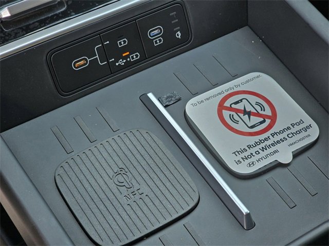 New 2025 Hyundai Santa Fe SEL image 21