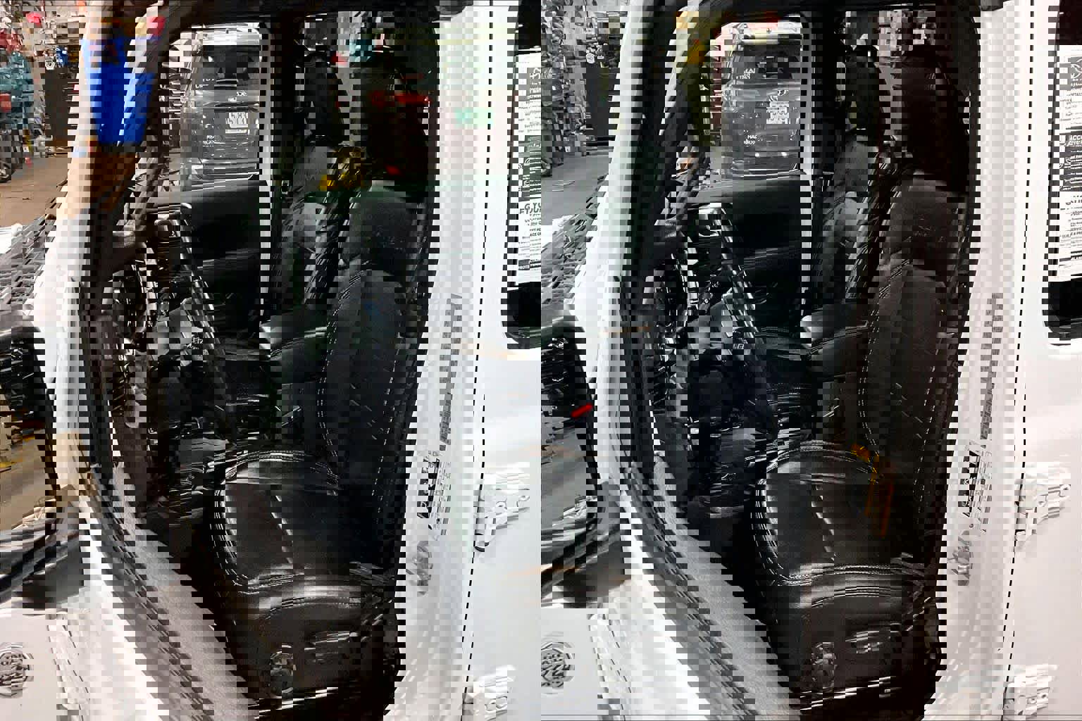 Used 2021 Jeep Wrangler Unlimited Sahara w/ LED Lighting Group image 8