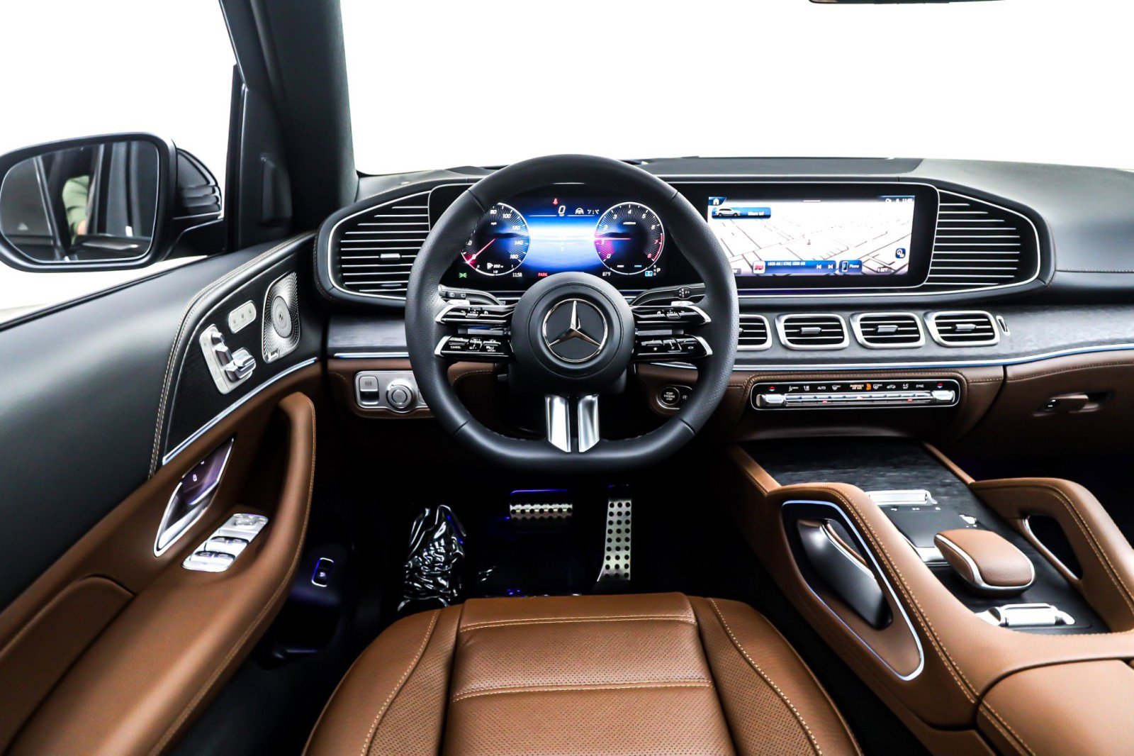 New 2026 Mercedes-Benz GLS 580 4MATIC image 4
