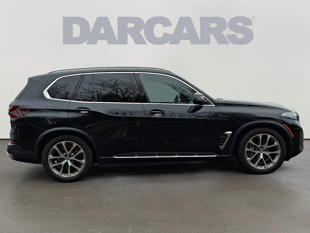 Used 2024 BMW X5 xDrive50e image 7
