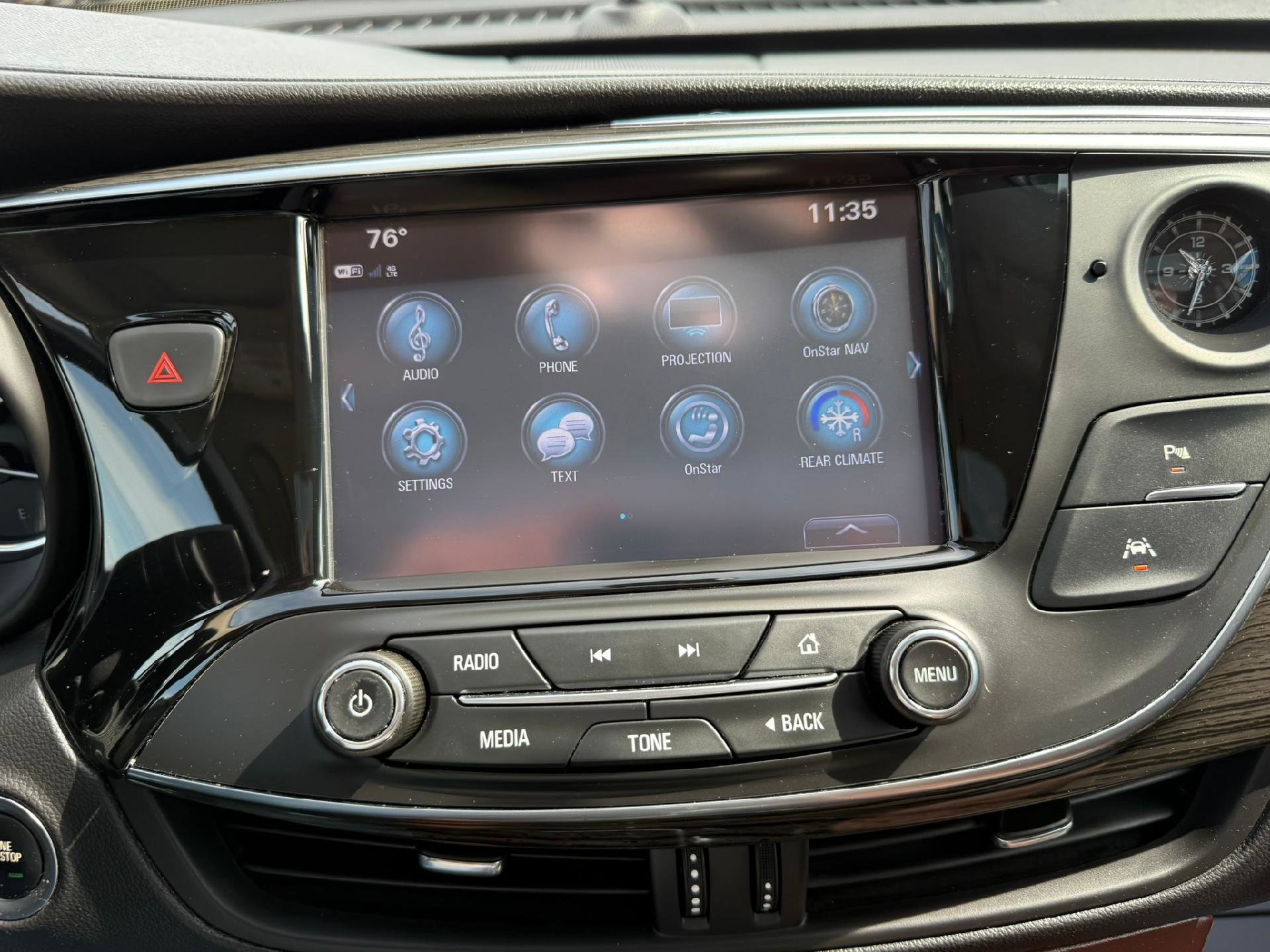 Certified 2018 Buick Envision Premium w/ LPO, Hit The Road Package AWD/4WD image 25