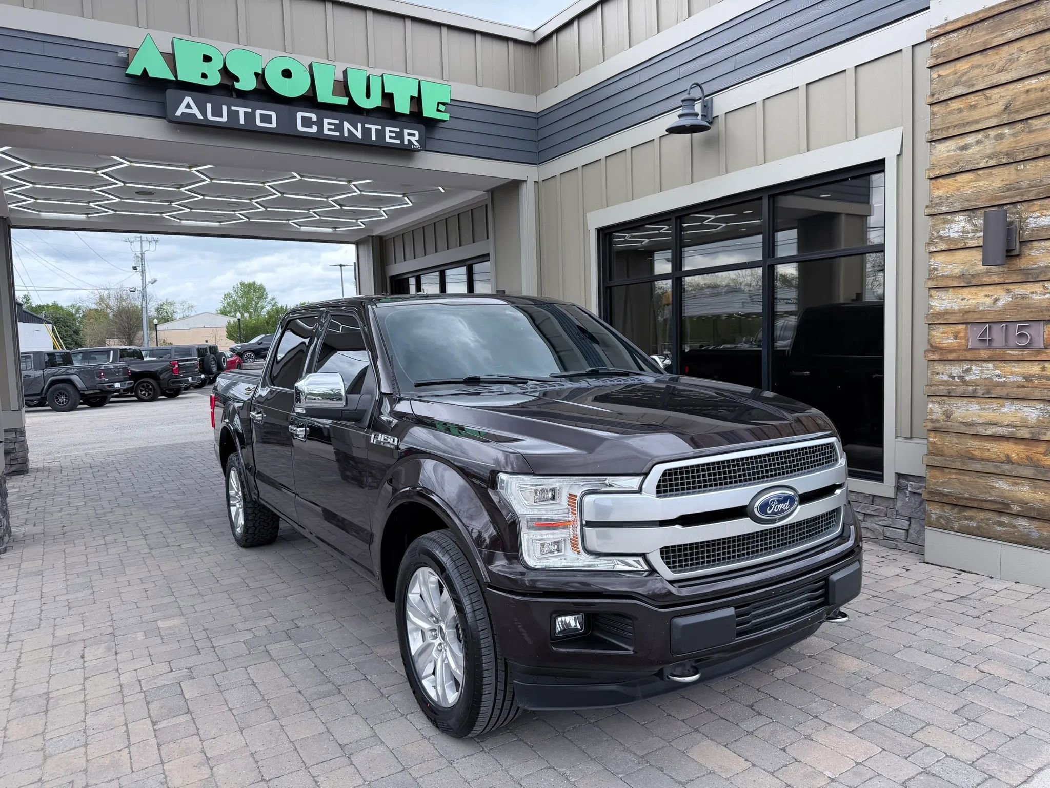 Used 2019 Ford F150 Platinum w/ Equipment Group 701A Luxury image 51