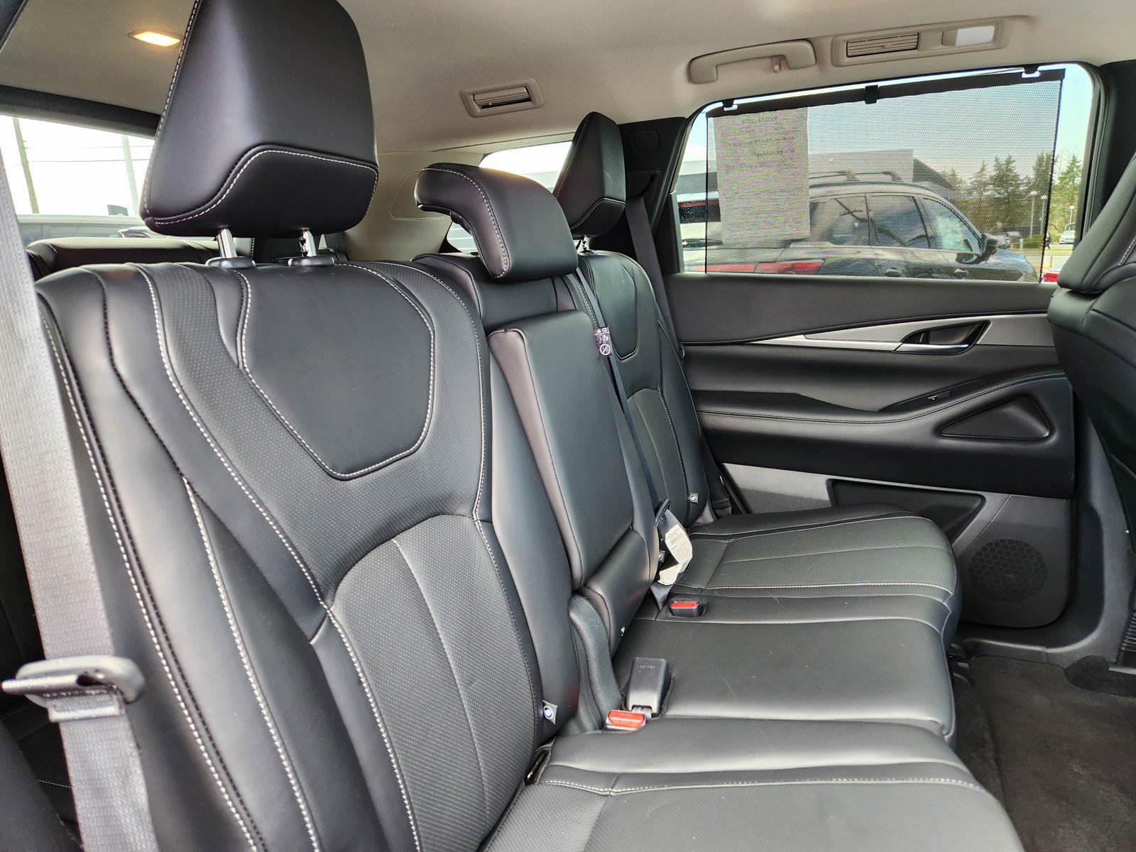 Certified 2023 INFINITI QX60 Luxe w/ Cargo Package image 16