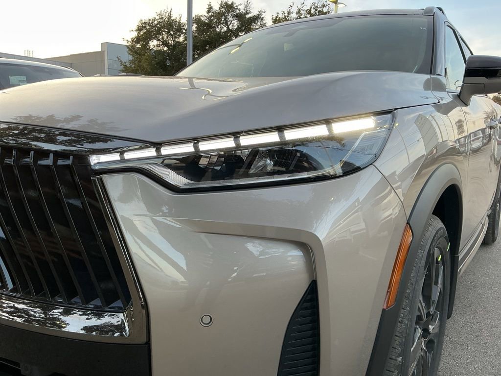 New 2026 INFINITI QX60 Autograph w/ Dark Cargo Package image 8