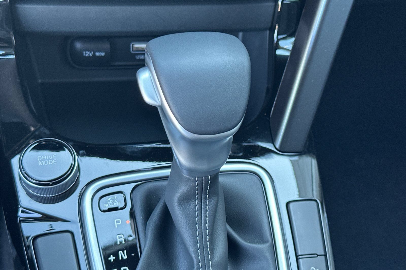 New 2026 Kia Seltos S FWD image 23