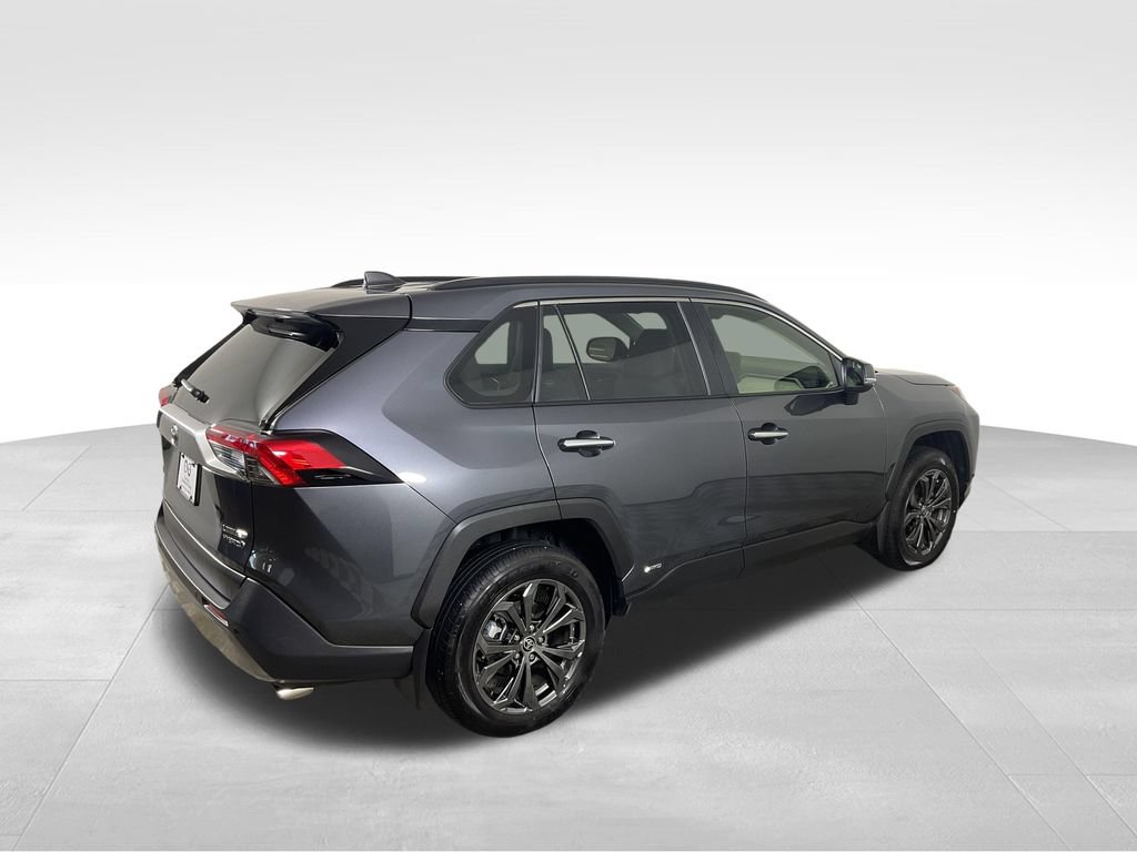 Used 2024 Toyota RAV4 Limited w/ Advanced Technology Package AWD/4WD image 9