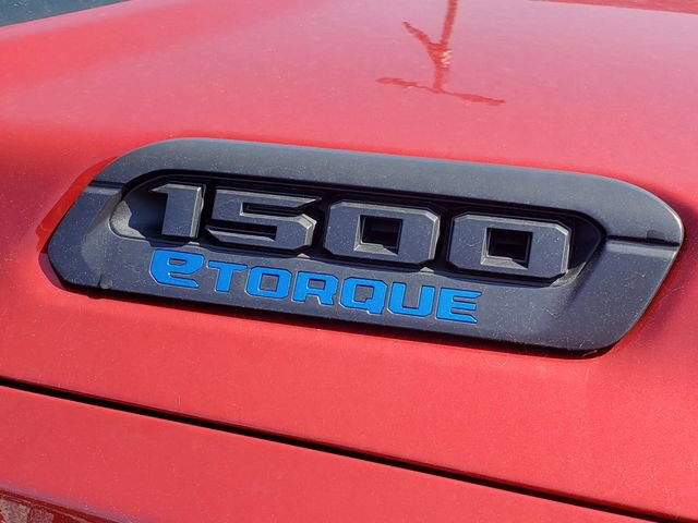 New 2026 RAM 1500 4x4 Crew Cab image 7