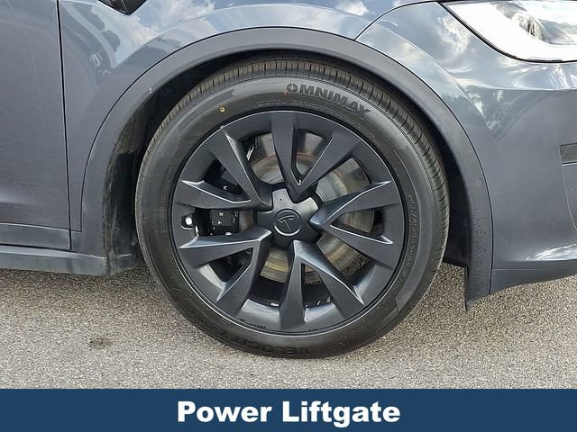 Used 2023 Tesla Model X image 10
